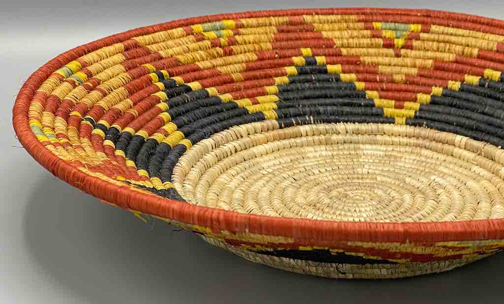 Finest Quality Handwoven Batoro Raffia Basket/Bowl | 11"