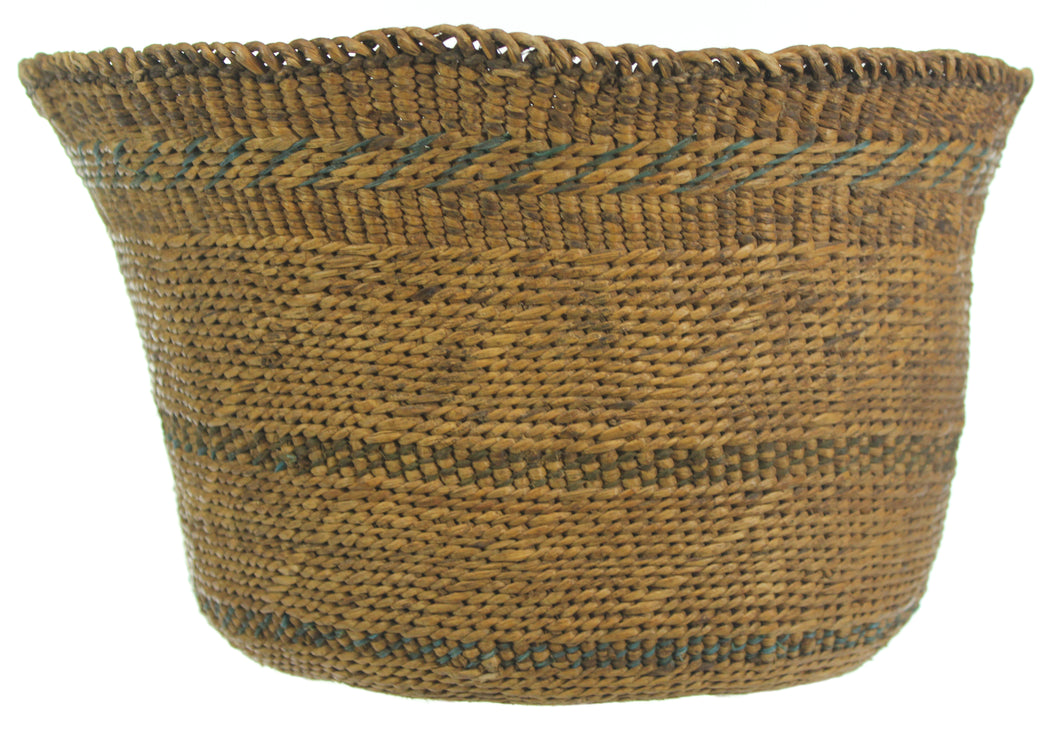 Vintage Kaguru Basket from Tanzania - Small - 12" x 7"