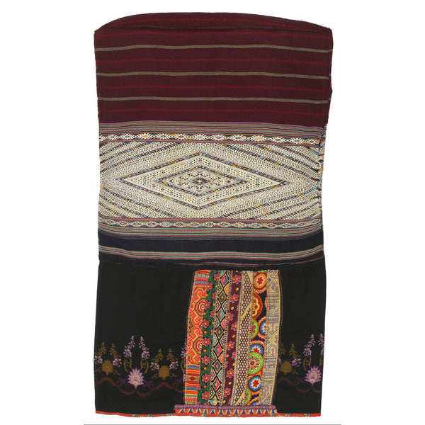 Vintage Ethnic Lu Skirt from Northern Vietnam | 35" x 21" - Niger Bend